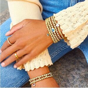 Elegant Gold Beaded Bracelet